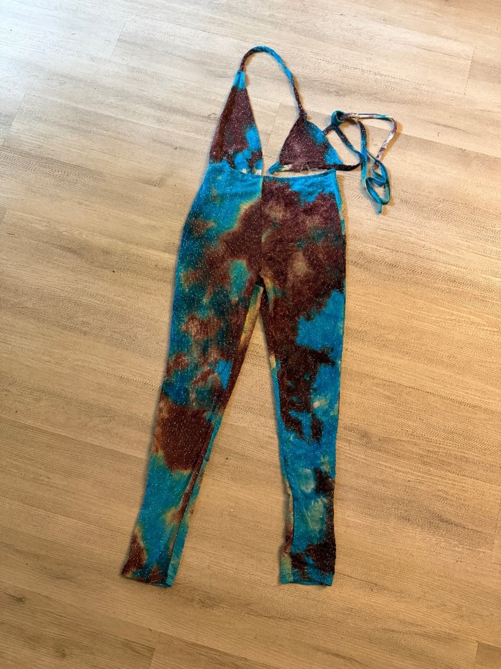 Shimmery tie dye backless jumpsuit